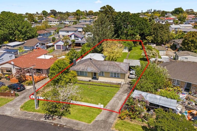 Photo of property in 21 Buller Crescent, Manurewa, Auckland, 2102