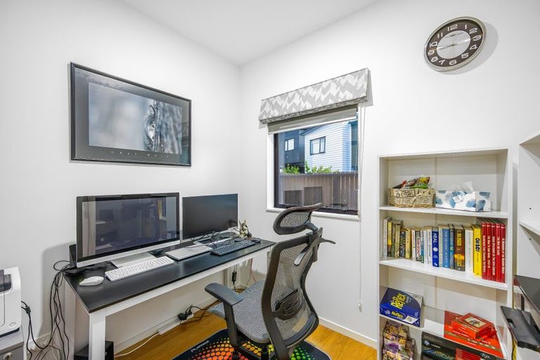 Photo of property in 9 Timu Road, Long Bay, Auckland, 0630