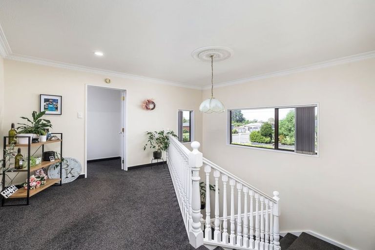 Photo of property in 6 Exeter Street, Waimate, 7924