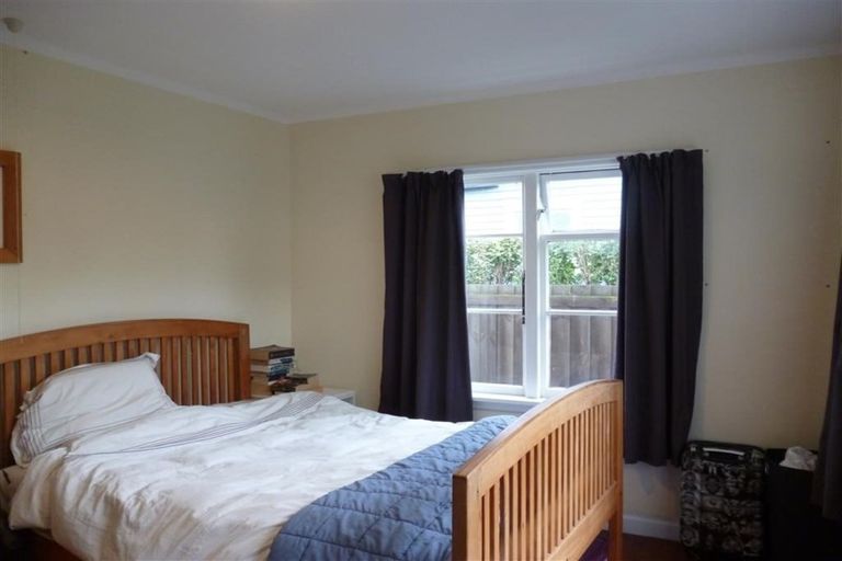 Photo of property in 9 Blake Street, New Brighton, Christchurch, 8061