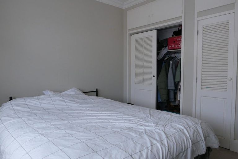 Photo of property in 339 Karori Road, Karori, Wellington, 6012