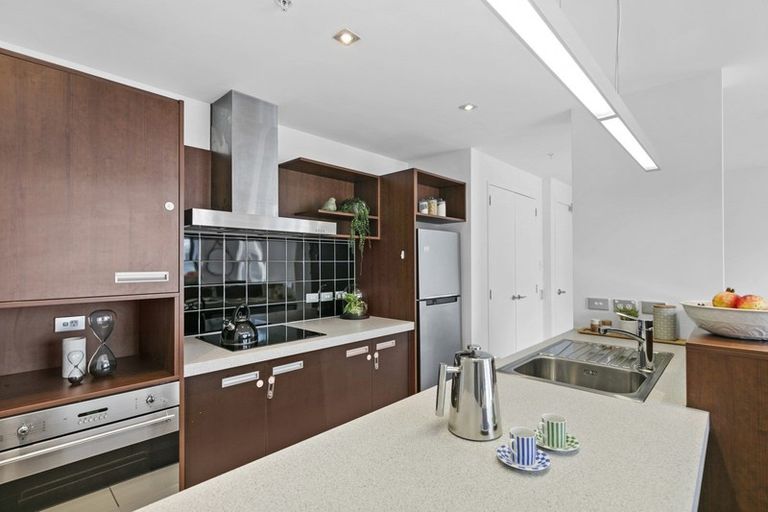 Photo of property in Republic2, 5n/10 Lorne Street, Te Aro, Wellington, 6011