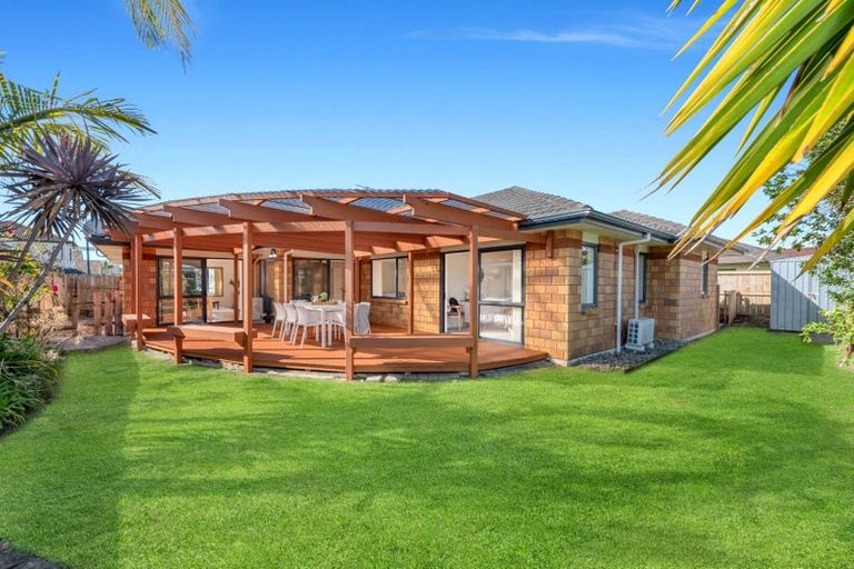 Photo of property in 7 Duntrune Road, Flat Bush, Auckland, 2016