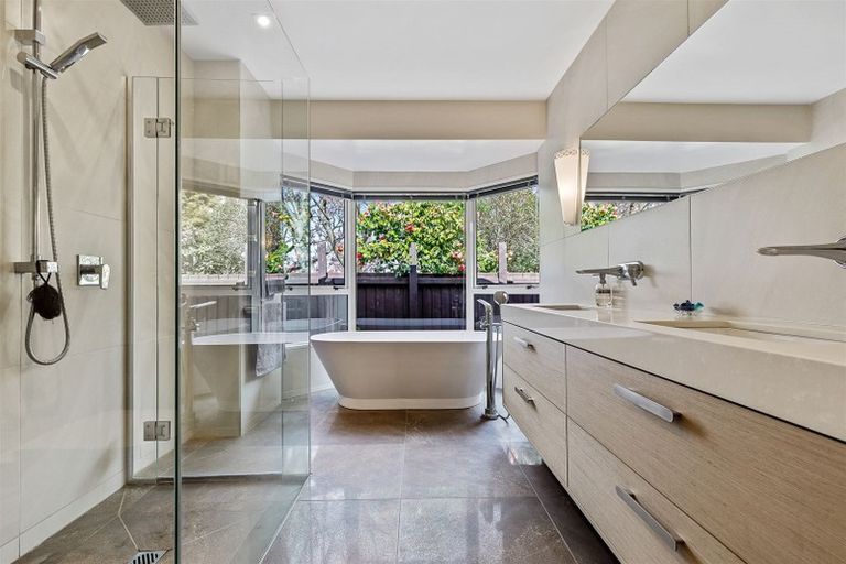 Photo of property in 234 Withells Road, Avonhead, Christchurch, 8042