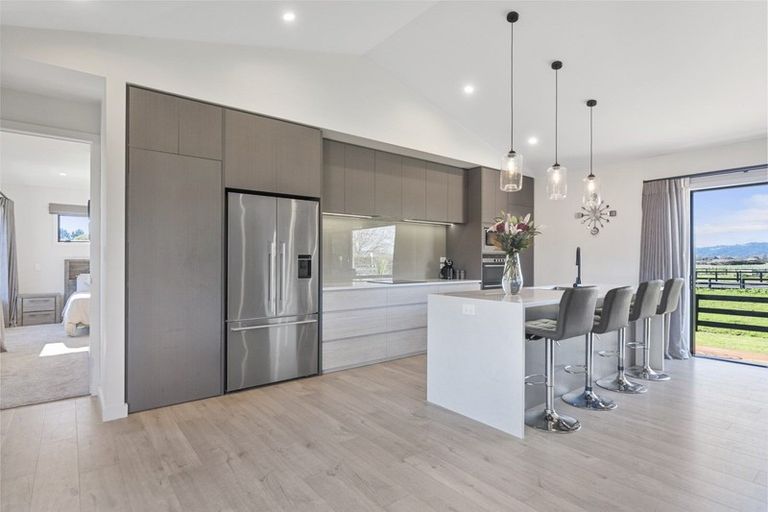 Photo of property in 134 Racecourse Road, Cambridge, 3493