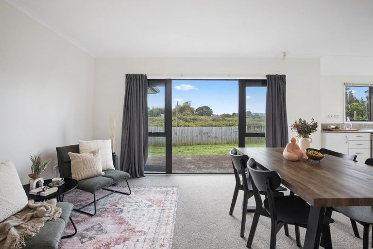 Photo of property in 19 Opawa Crescent, Favona, Auckland, 2024