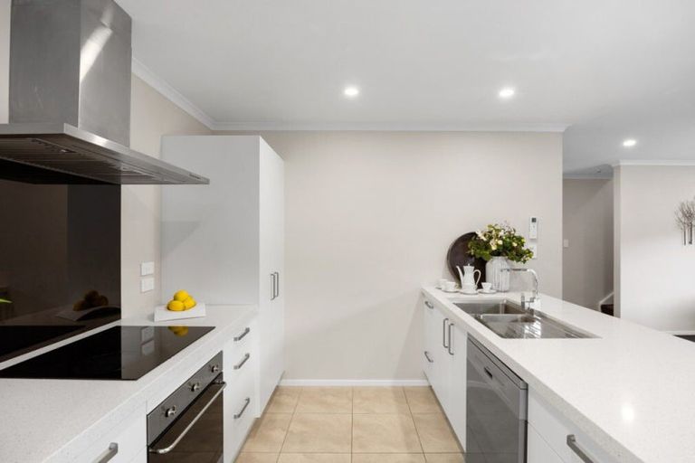 Photo of property in 2 Retallick Place, Flagstaff, Hamilton, 3210