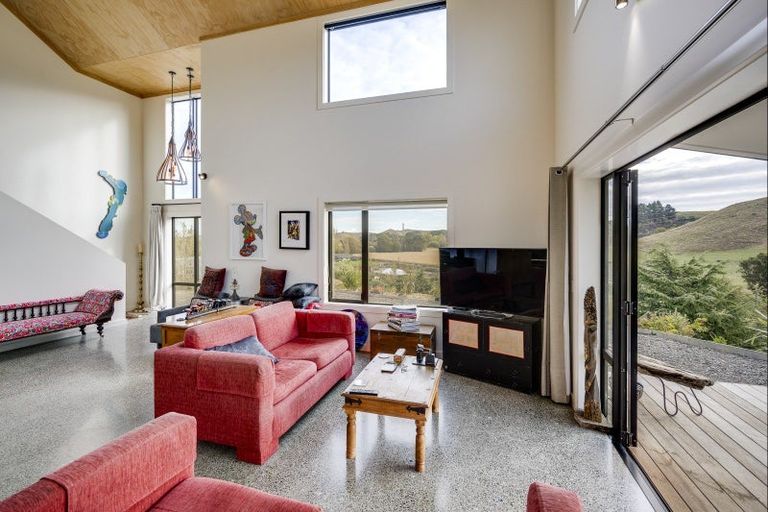 Photo of property in 76 Te Kapua Rise, 4182