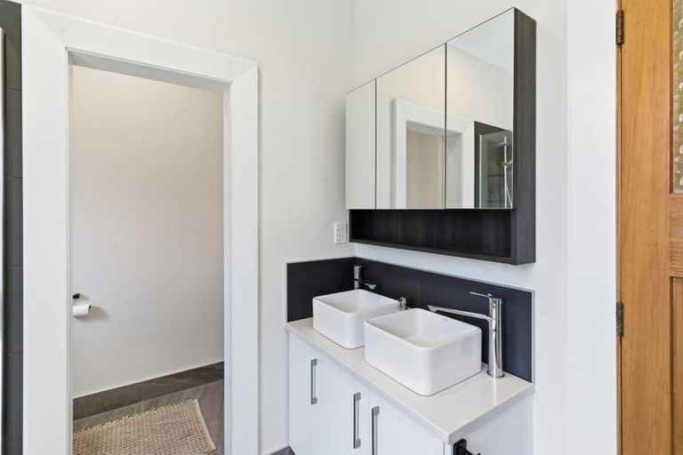 Photo of property in 40 Koromiko Street, Saint Martins, Christchurch, 8022