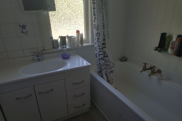 Photo of property in 36 Hendon Street, Edgeware, Christchurch, 8013