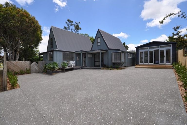 Photo of property in 198 Pauanui Boulevard, Pauanui, Hikuai, 3579