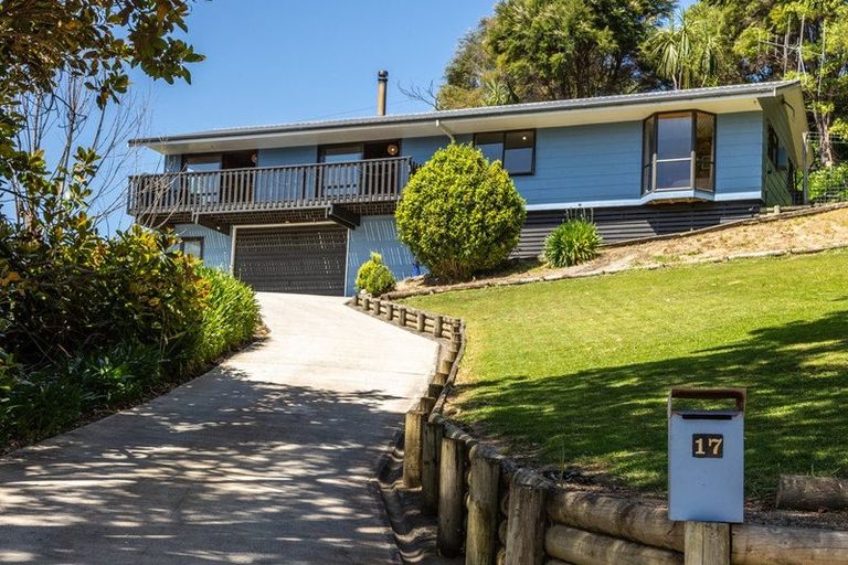 Photo of property in 17 Beach Place, Havelock, 7100