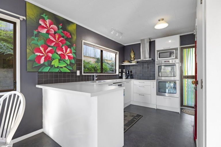 Photo of property in 124a Osprey Drive, Welcome Bay, Tauranga, 3112