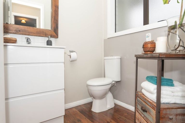 Photo of property in 2/30 Union Street, Papakura, 2110