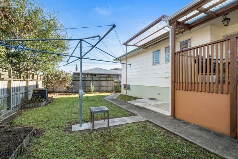 Photo of property in 1/70 Songer Street, Stoke, Nelson, 7011