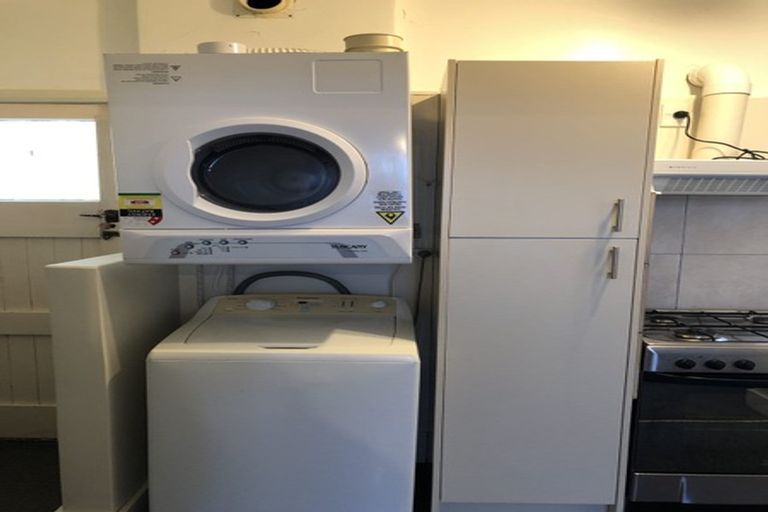 Photo of property in 2/46 Waitoa Road, Hataitai, Wellington, 6021