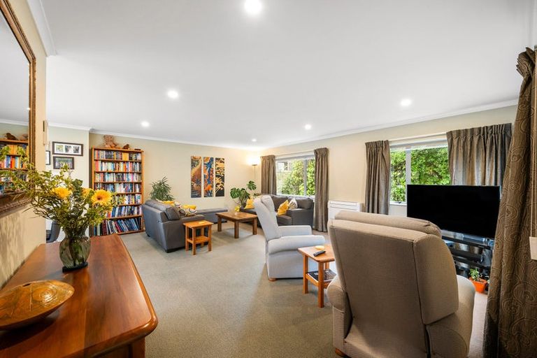 Photo of property in 39b Simla Crescent, Khandallah, Wellington, 6035