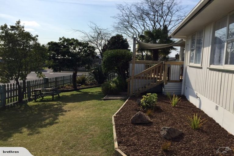 Photo of property in 2 Garnet Place, Pukehangi, Rotorua, 3015