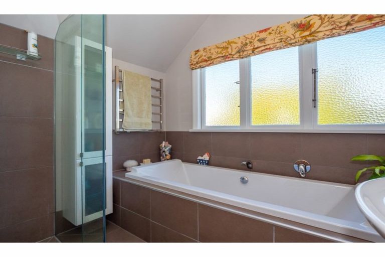 Photo of property in 23 Kitchener Square, Highfield, Timaru, 7910