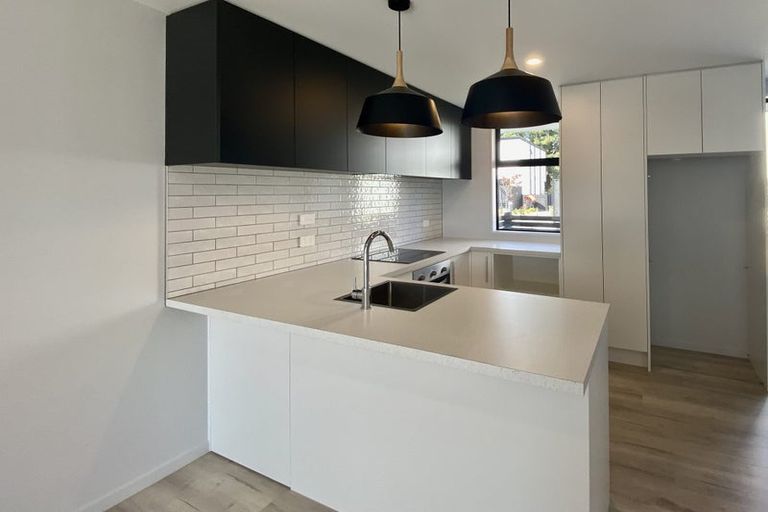 Photo of property in 3/8 New Brighton Road, Shirley, Christchurch, 8061