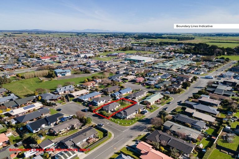 Photo of property in 37 Vogel Place, Waikiwi, Invercargill, 9810