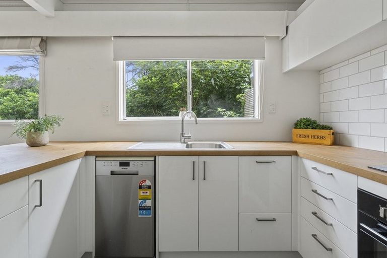 Photo of property in 16 Penryn Drive, Camborne, Porirua, 5026