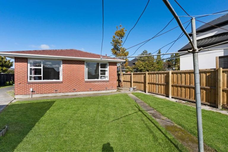 Photo of property in 2/65a Wychbury Street, Spreydon, Christchurch, 8024