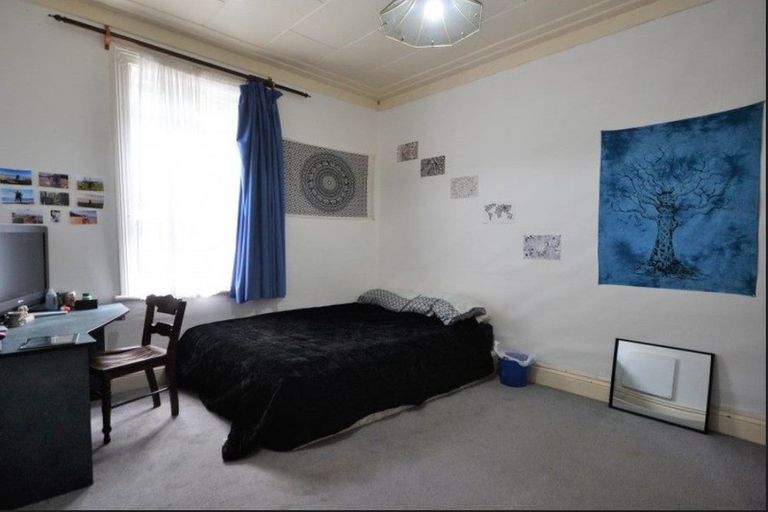 Photo of property in 141 Grant Road, Thorndon, Wellington, 6011