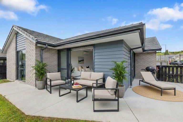 Photo of property in 170 Adler Drive, Ohauiti, Tauranga, 3112