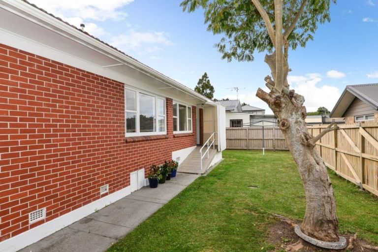 Photo of property in 34 Odette Street, Bader, Hamilton, 3206