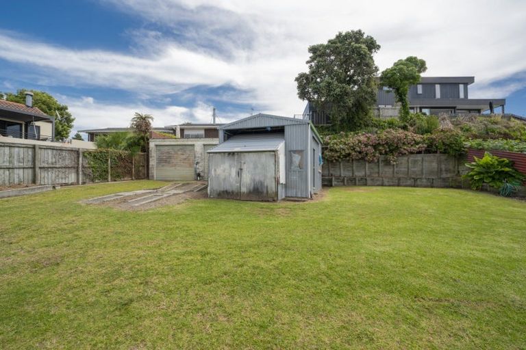 Photo of property in 45 Seaway Terrace, Otumoetai, Tauranga, 3110