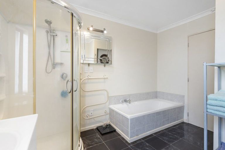 Photo of property in 4 Trafalgar Street, Foxton Beach, Foxton, 4815