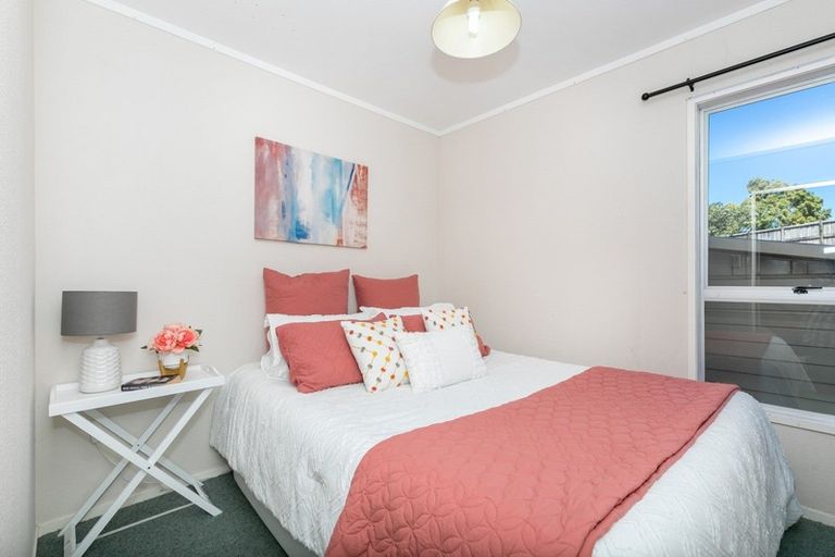 Photo of property in 5 Esmae Place, Dinsdale, Hamilton, 3204