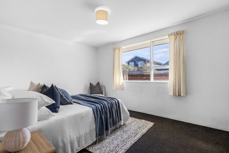 Photo of property in 1/12 Lees Road, Strowan, Christchurch, 8052