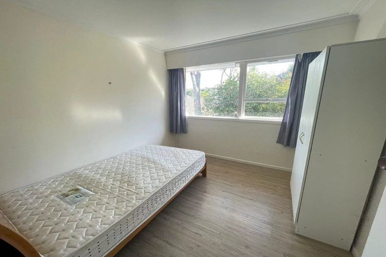 Photo of property in 3 Hythe Terrace, Mairangi Bay, Auckland, 0630
