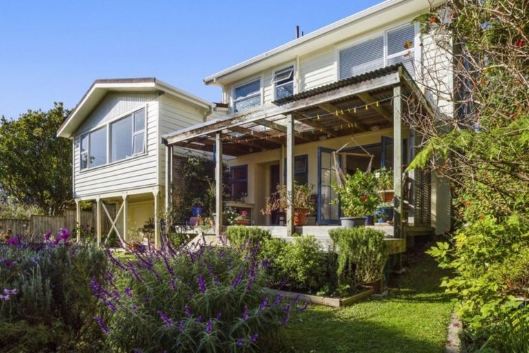 Photo of property in 55 Saint Johns Terrace, Tawa, Wellington, 5028
