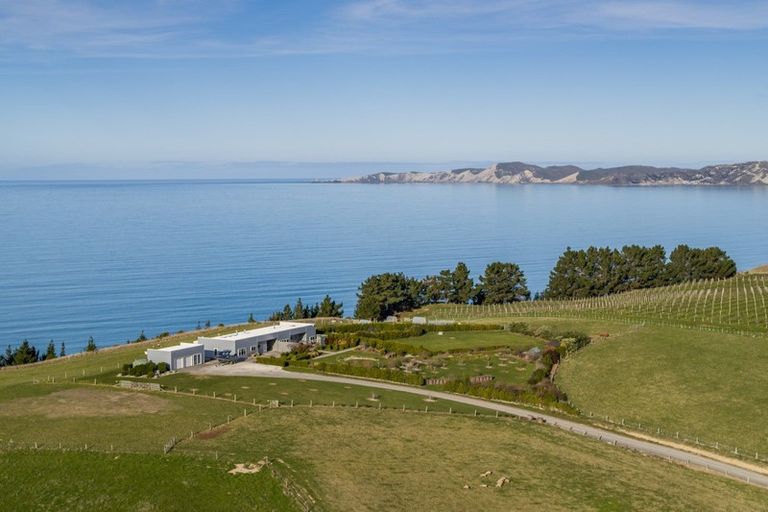 Photo of property in 318 Cable Station Road, Blind River, Seddon, 7285