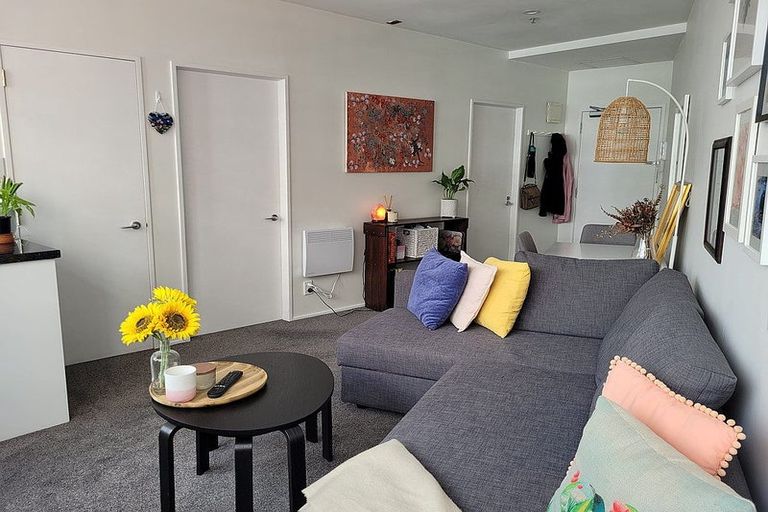 Photo of property in Hume House, 1/152 The Terrace, Wellington Central, Wellington, 6011