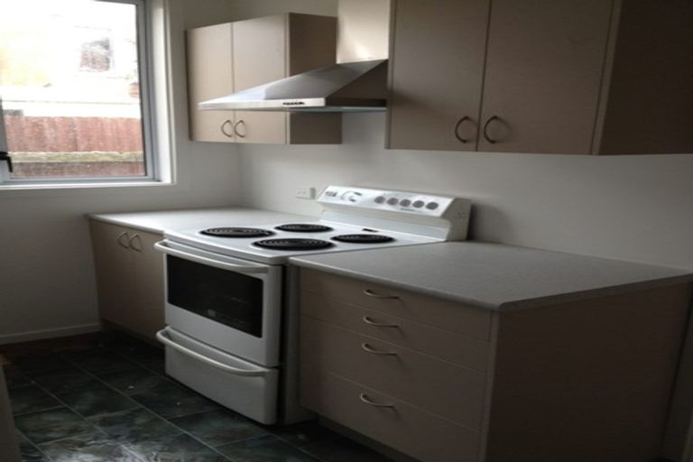 Photo of property in 37 Clyde Street, North Dunedin, Dunedin, 9016