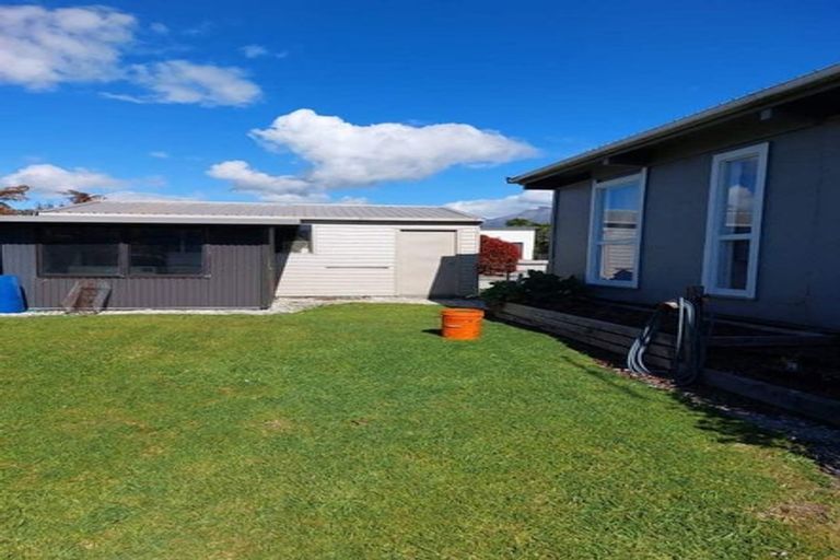 Photo of property in 25 Johnston Crescent, Haast, 7886
