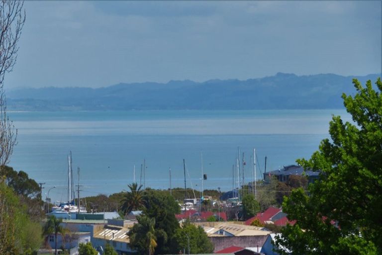 Photo of property in 209b Oakley Crescent, Thames, 3500