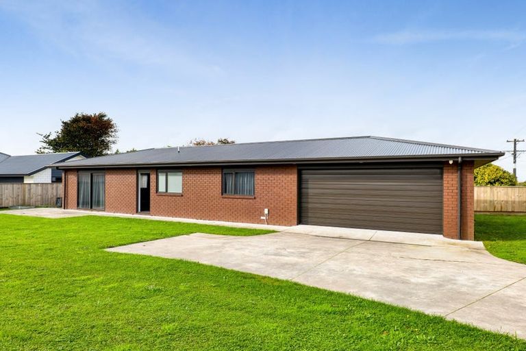 Photo of property in 48b Celia Street, Stratford, 4332