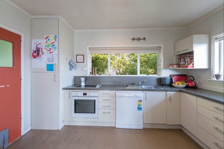 Photo of property in 10 Tamaki Street, Tahunanui, Nelson, 7011