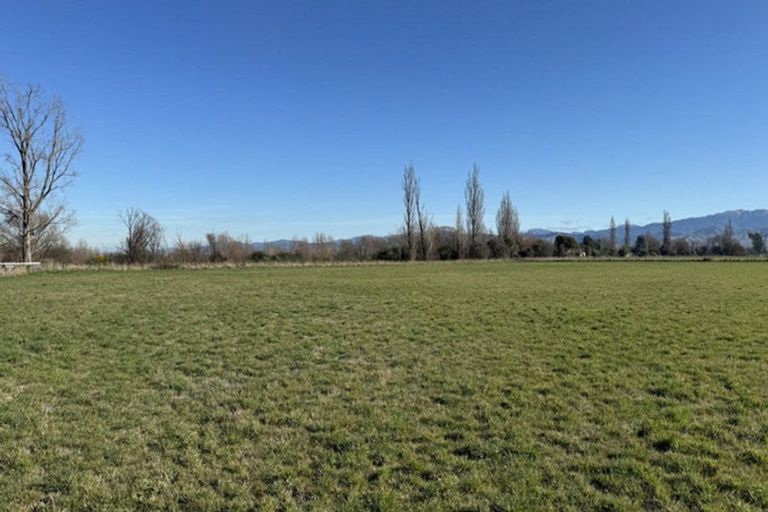 Photo of property in 250 South Road, Solway, Masterton, 5885