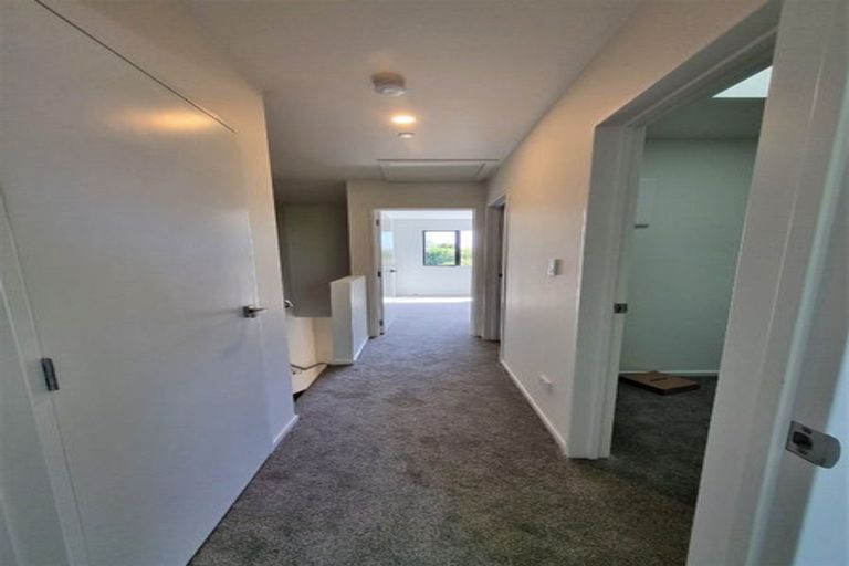 Photo of property in 11/241 Don Buck Road, Massey, Auckland, 0614