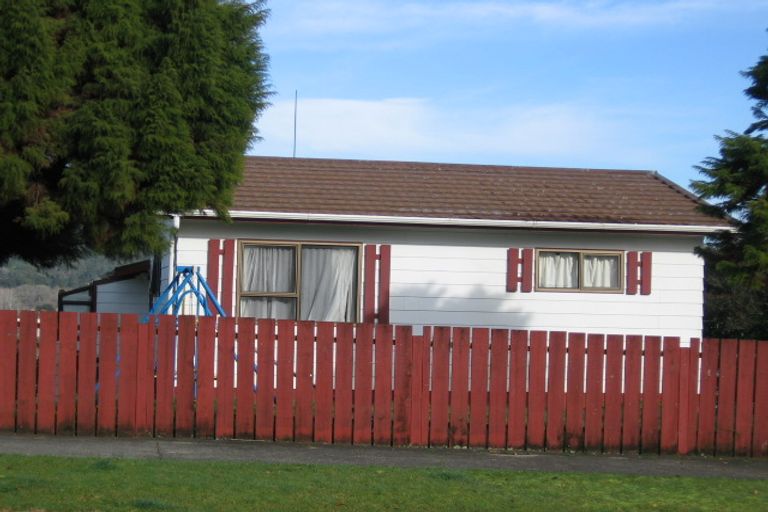 Photo of property in 35 Escalona Street, Te Kamo, Whangarei, 0112