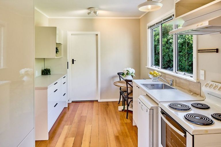 Photo of property in 7 Ames Street, Paekakariki, 5034