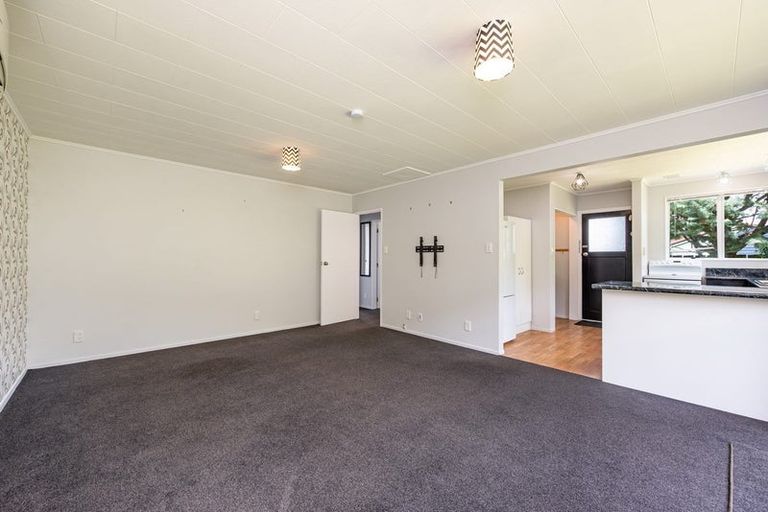 Photo of property in 39b Tacoma Drive, Totara Park, Upper Hutt, 5018