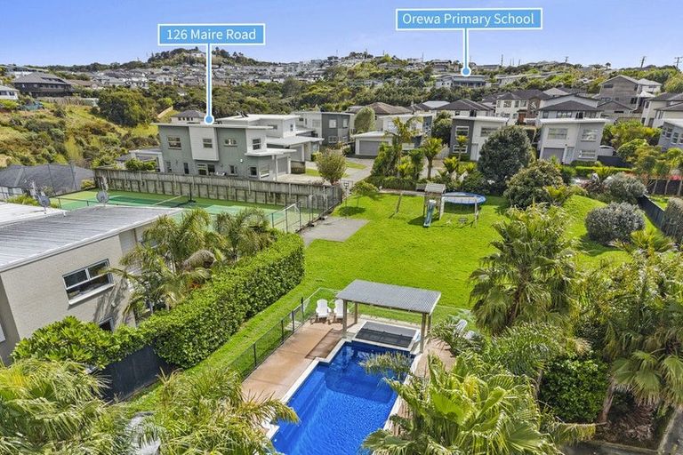 Photo of property in 126 Maire Road, Orewa, 0931