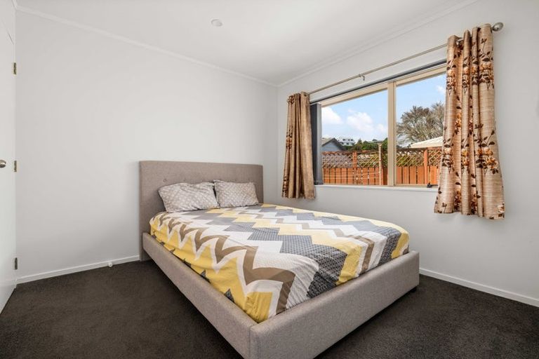 Photo of property in 9a Portland Street, Welcome Bay, Tauranga, 3112